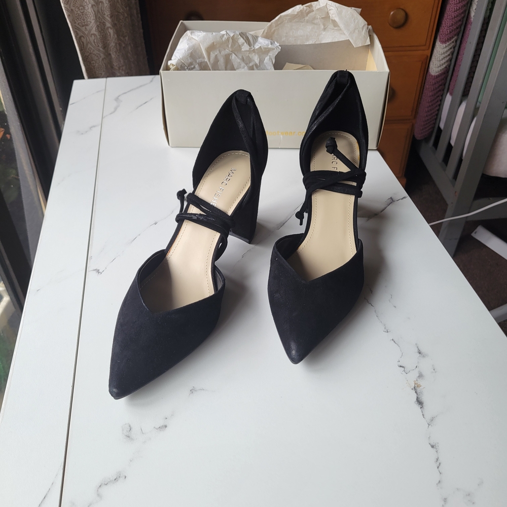 Marc Fisher Black Stiletto Heels Classic Pumps